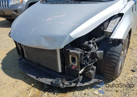 2014 Hyundai Elantra Limited z USA, uszkodzony, nr VIN 5NPDH4AE2EH508136